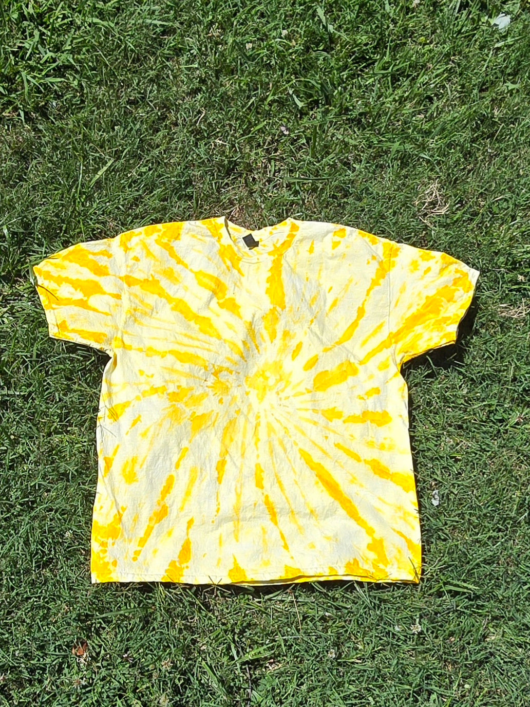 LEMON YELLOW-DYED BLANK TEE